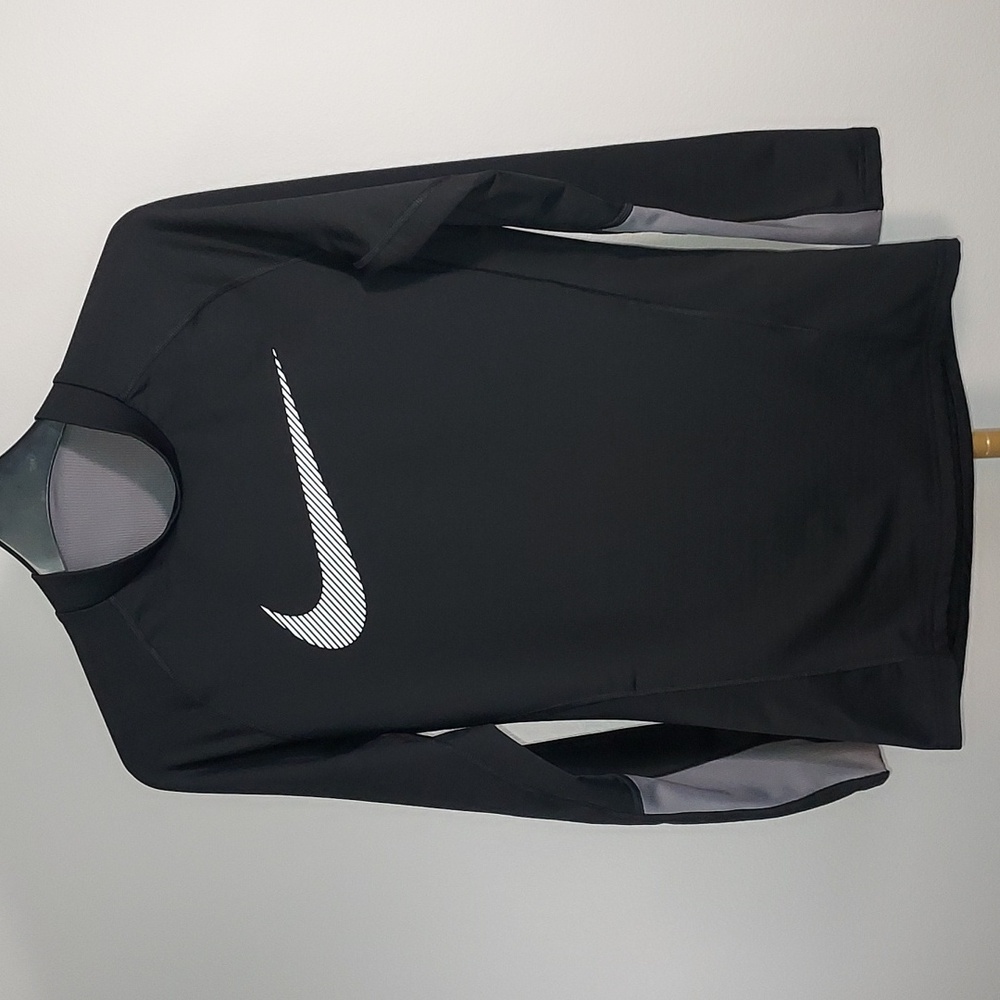 Nike Boys Pro Warm Dri-Fit Long Sleeve Mock Neck L/S Training Shirt Size XL